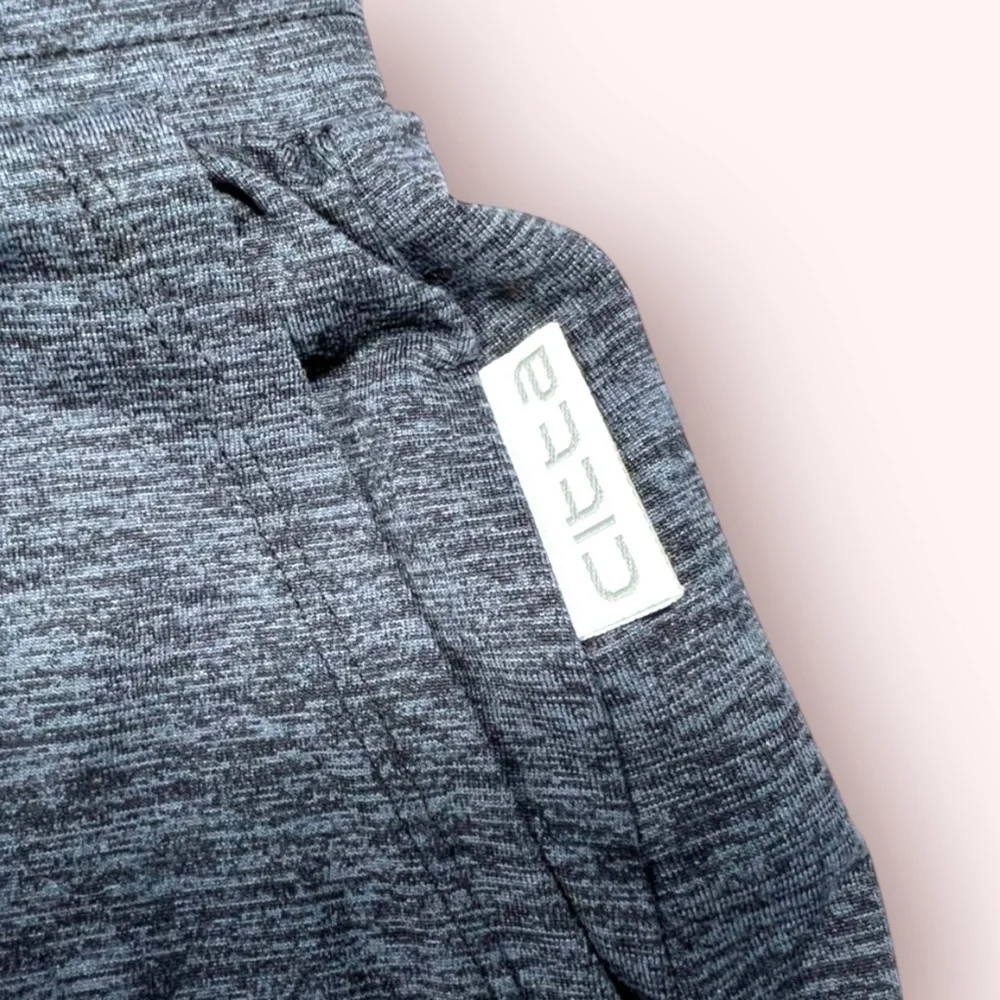 CITTA X KAYLA WANG Charcoal Gray Casual Stretch Athletic Shorts M